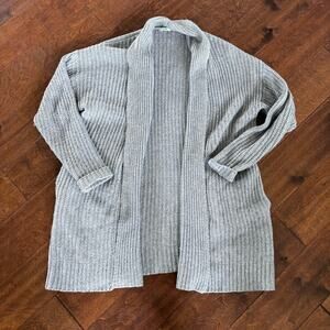 Kimchi Blue Anthropologie Women's Knit Sweater Chunky Knit Gray Cardigan‎